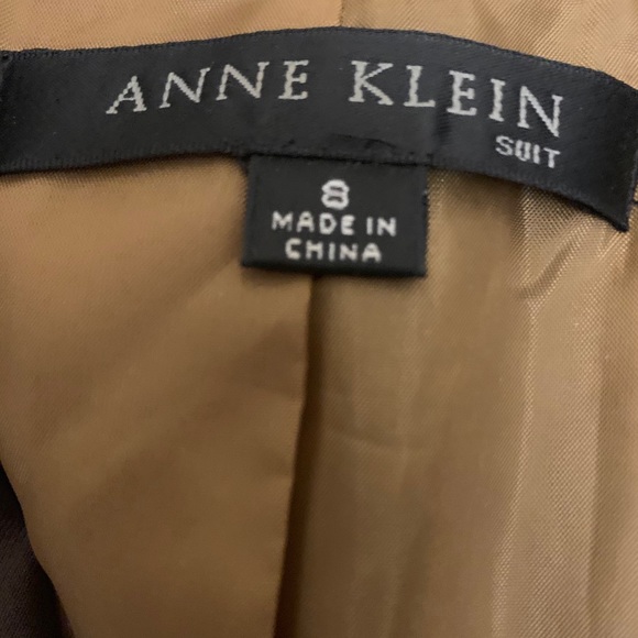 ANNE KLEIN suit. Worn ONCE. Size 8. - Picture 5 of 7